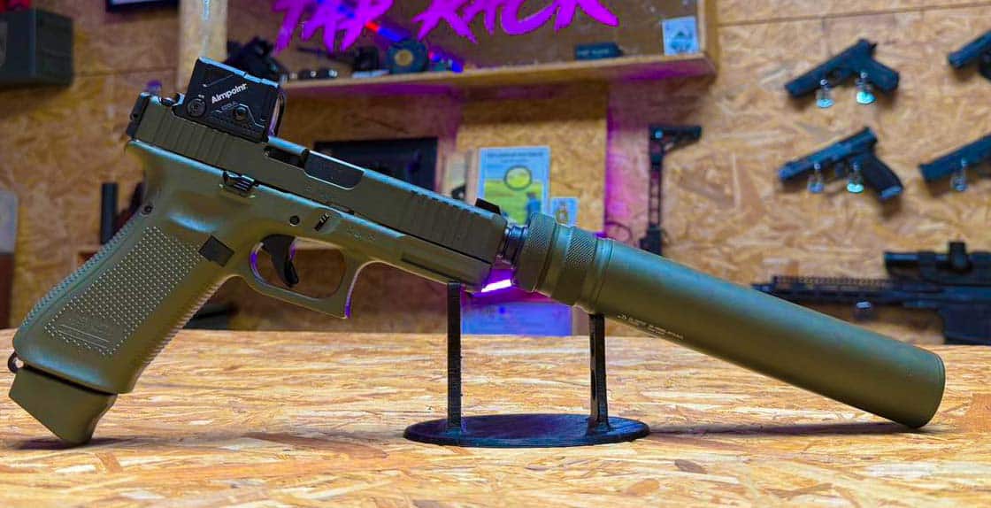 PISTOLET GLOCK 45 HUNTER EDITION A-CUT FILETE COMBO AIMPOINT COA + MODERATEUR B&T DO GREEN