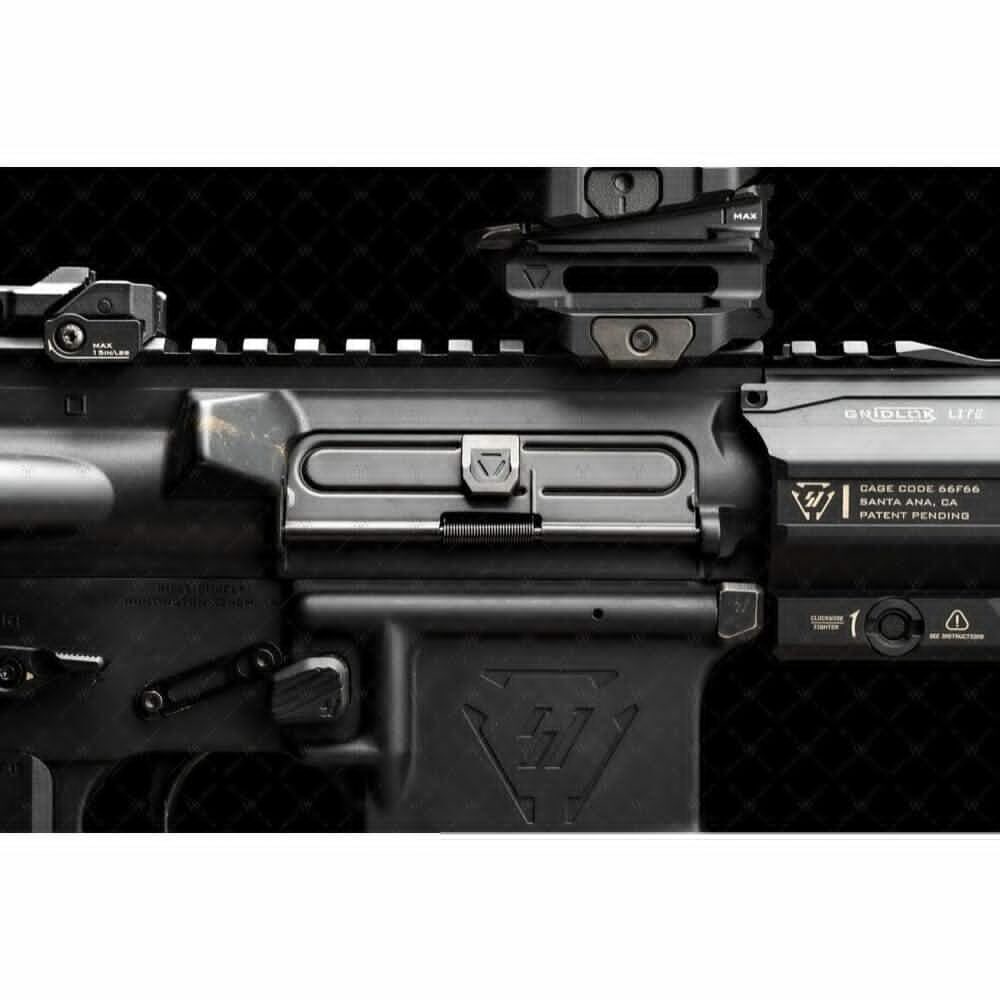 Dust cover metal pour AR15 – STRIKE INDUSTRIES Aero Precision