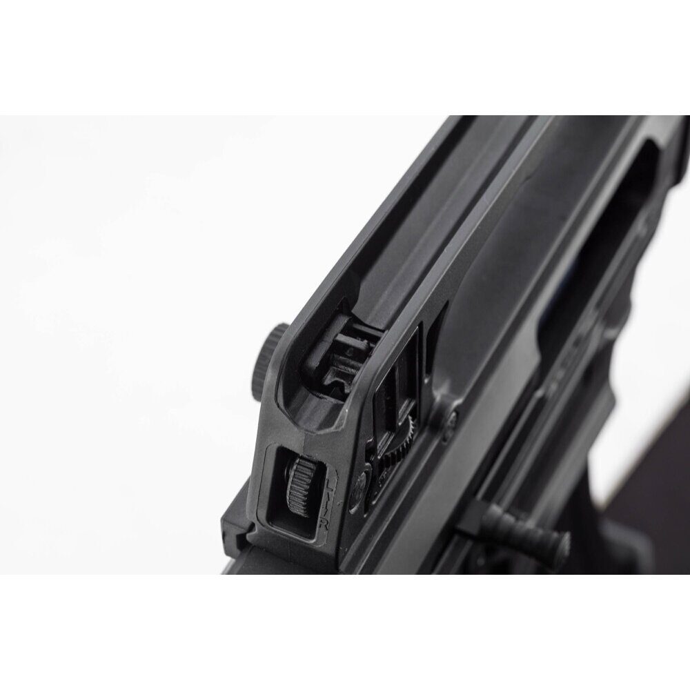 Fusil semi auto AKSA ARMS CF1200 Cal. 12/76