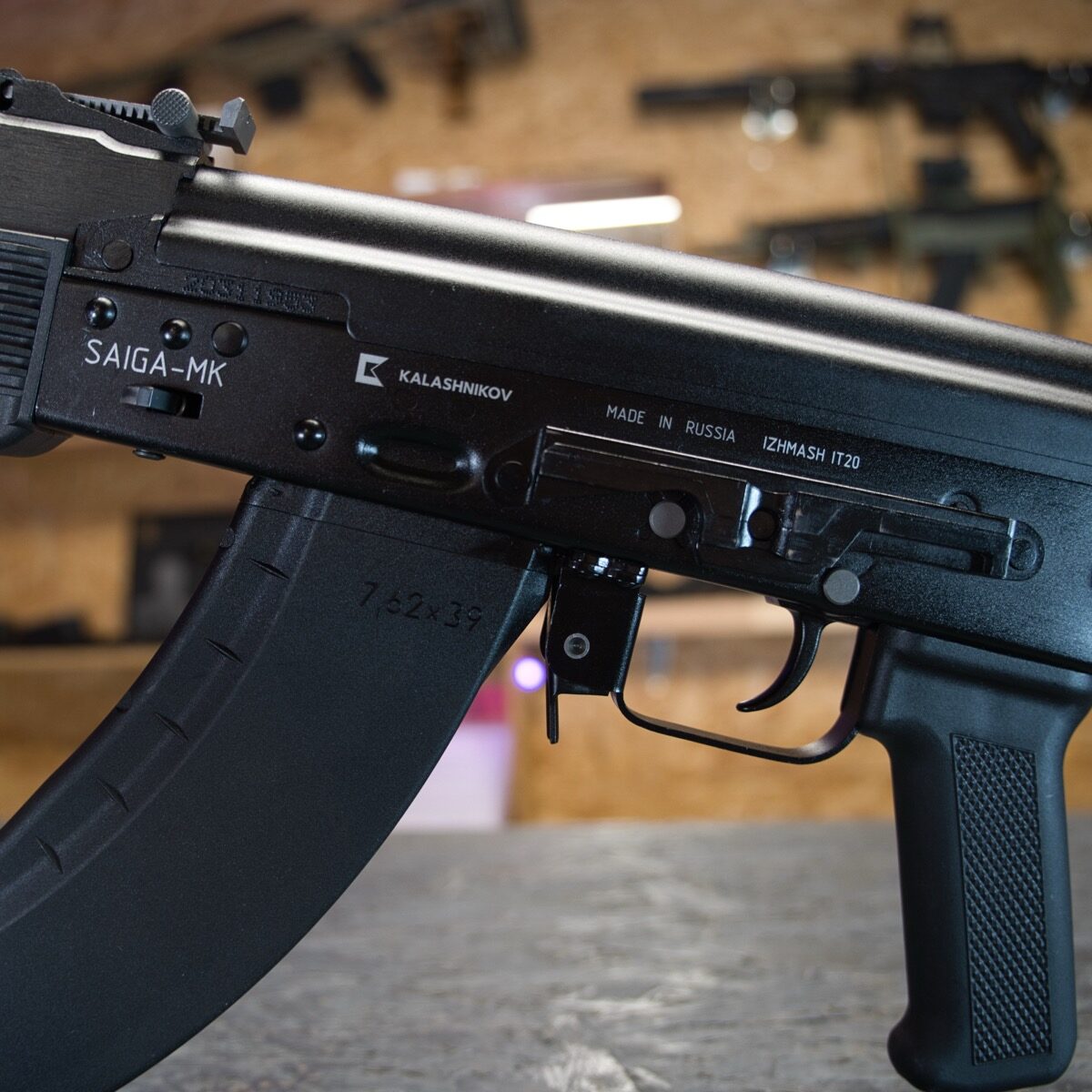 OCCASION IZHMASH SAIGA MKK-104 – 7,62×39 – Crosse fixe
